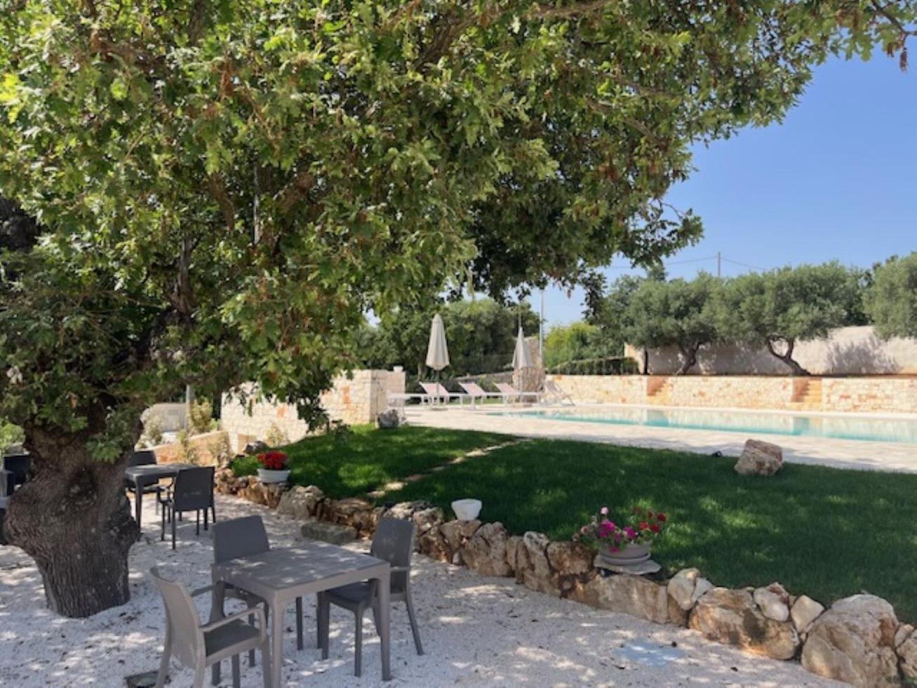 Casa Vacanze 'La Quercia' Cisternino Luaran gambar